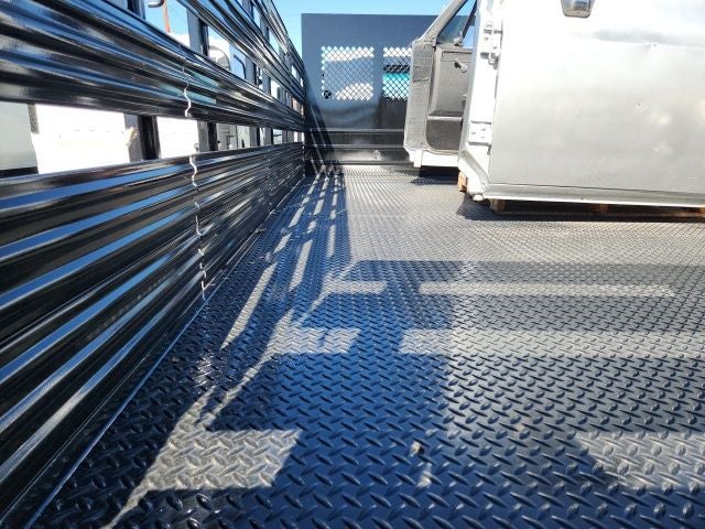 2025 Isuzu NPR HD GAS In-Transit