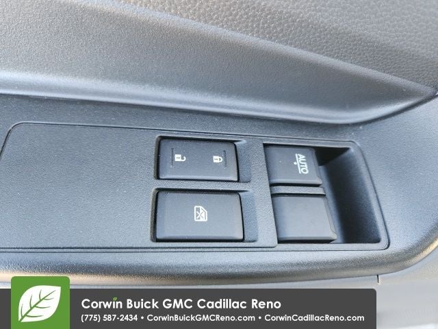 2025 Isuzu NPR HD In-Transit