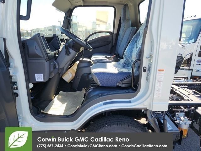 2025 Isuzu NPR HD In-Transit