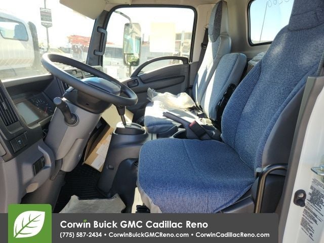 2025 Isuzu NPR HD In-Transit